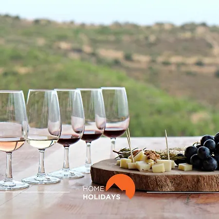 #255 Oura Cilla By Holidays Apartman *