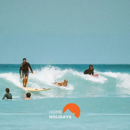 #255 Oura Cilla By Holidays *