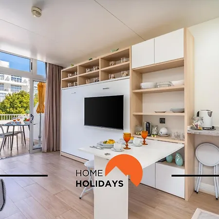 #255 Oura Cilla By Holidays *